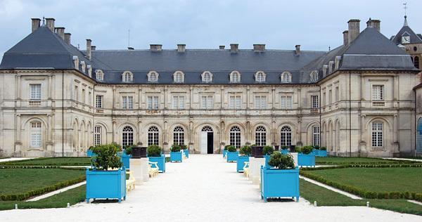Hotel Du Donjon Champlitte-et-le-Prélot Esterno foto